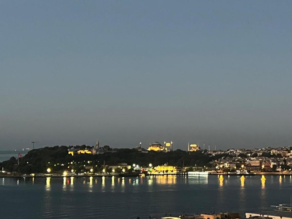 A Million Dollar View In The Heart Of The City 伊斯坦布尔 外观 照片
